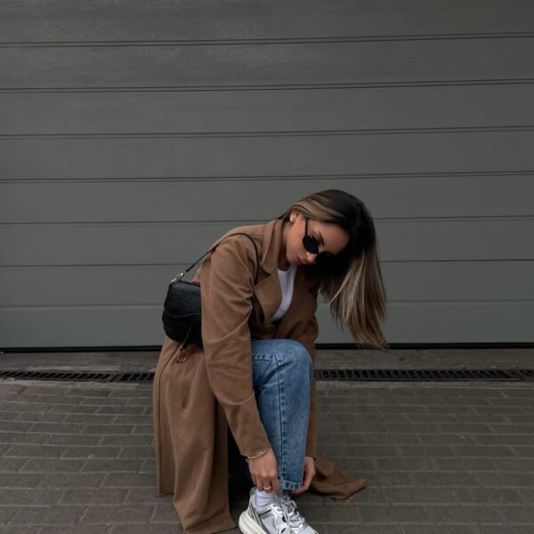 8bcf0895-5ecd-4977-a7c8-9ca7ce349375