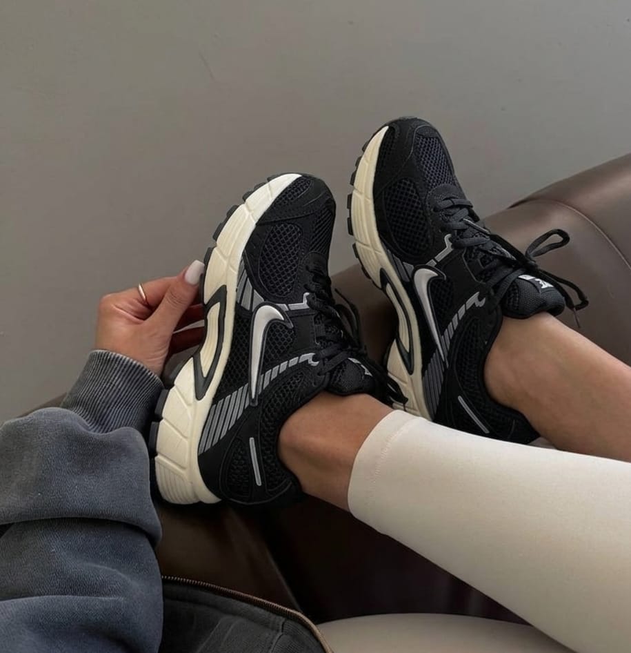 Nike V5 Negro 1