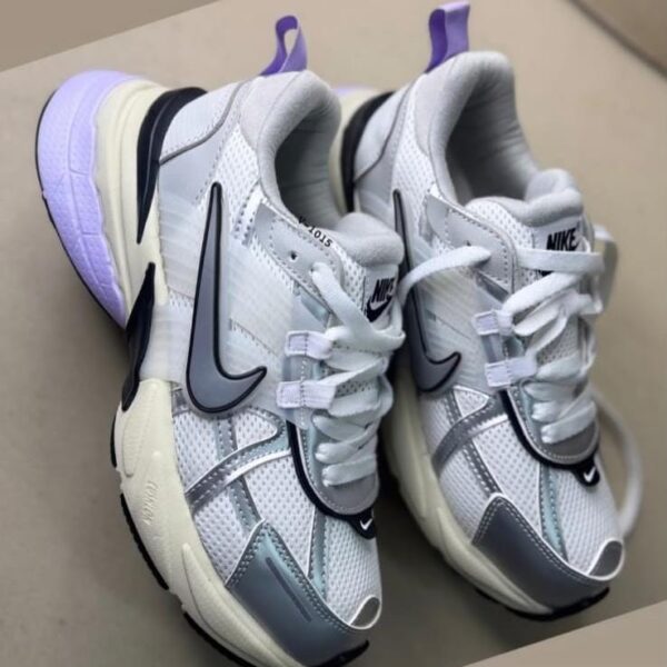 V2K   Lila